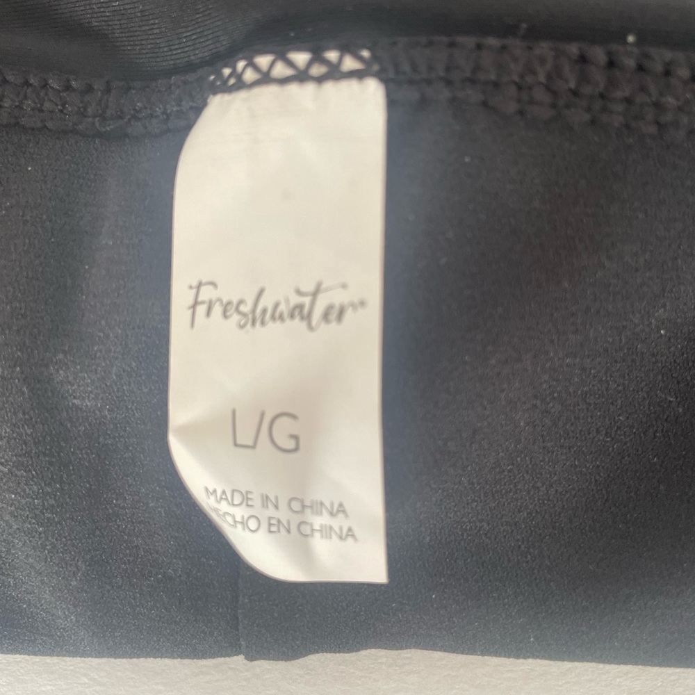 Women's Black Swim Boy Shorts Sz L NWT - Picture 6 of 8